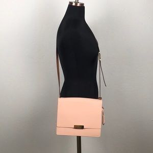 Isaac Mizrahi Light Peach Leather Crossbody Bag
